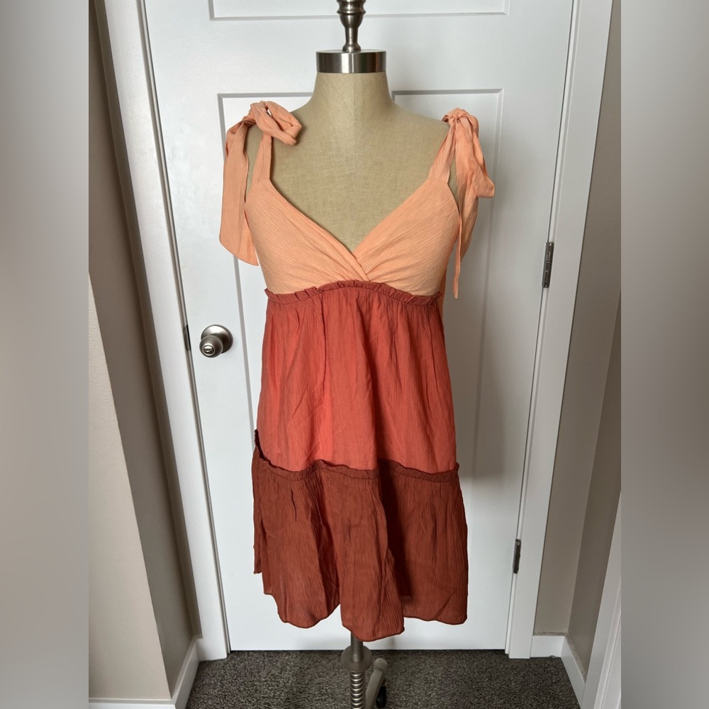 Tie Shoulder Color-Block V-Neck Dress